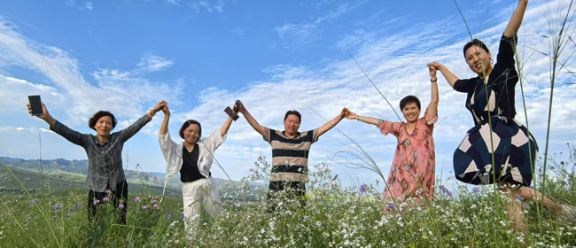 19，苏人牧场草原花海.jpg
