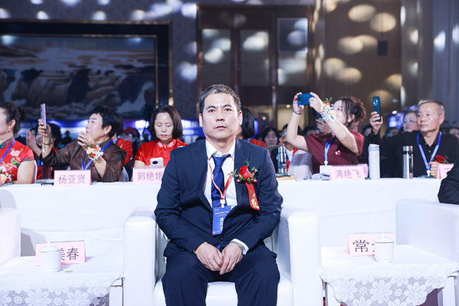 1763436013544543.jpeg 22安徽蒙通公司董事长常宏.jpeg